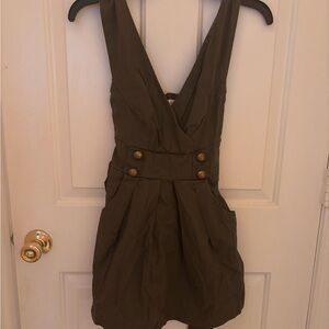 Stylish Army Green dress with Button Accents and pockets